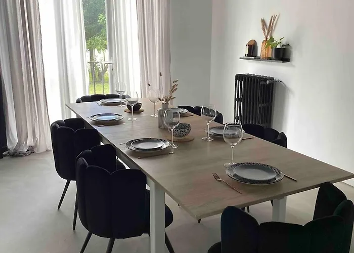 Maison Familiale De Charme 펜션 *